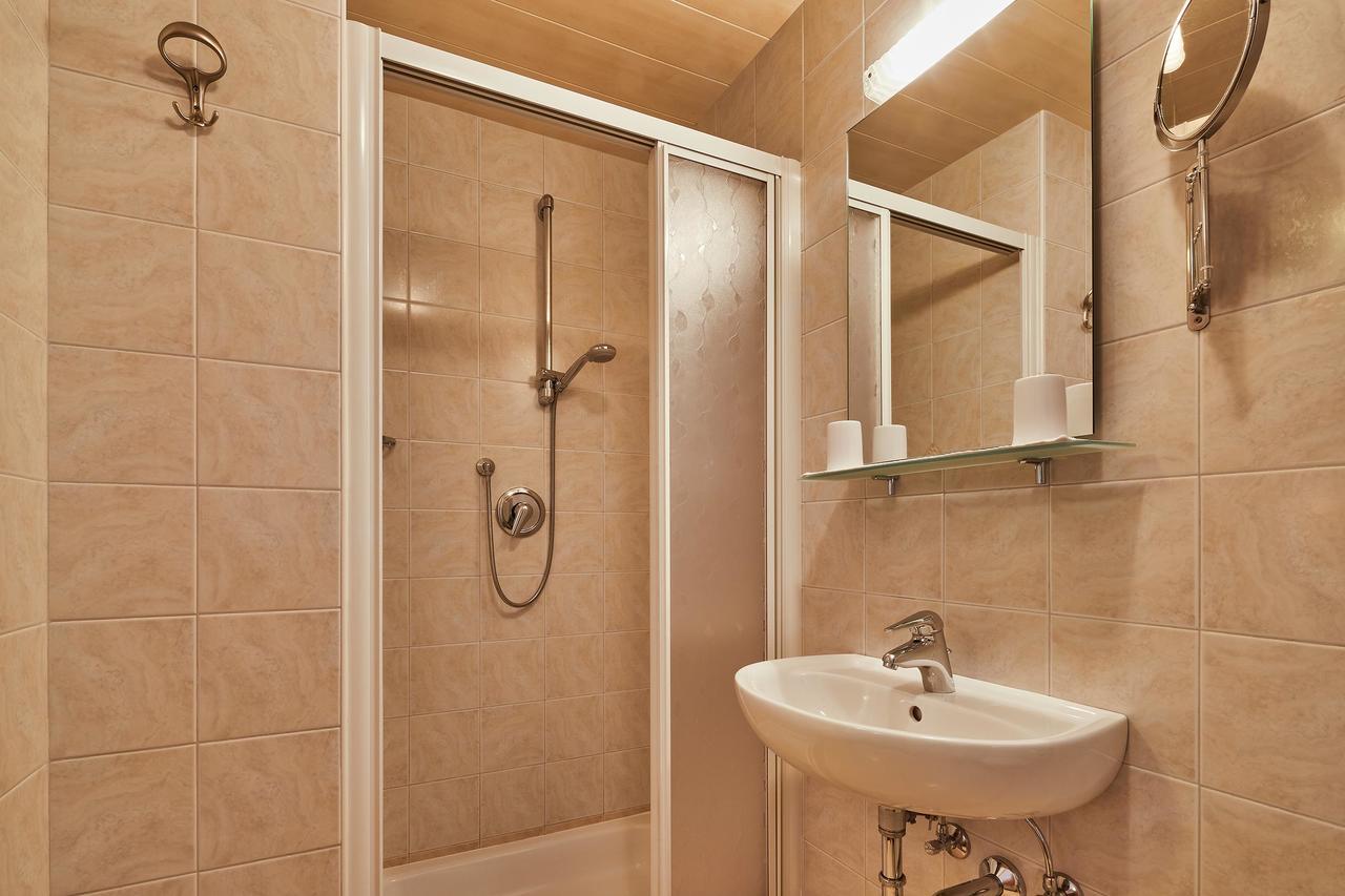Hotel Garni Reutlingen Calfosch